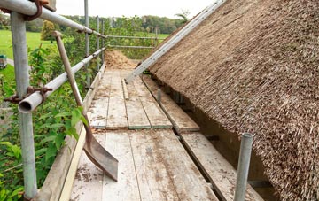advantages of Collins End thatch roofing